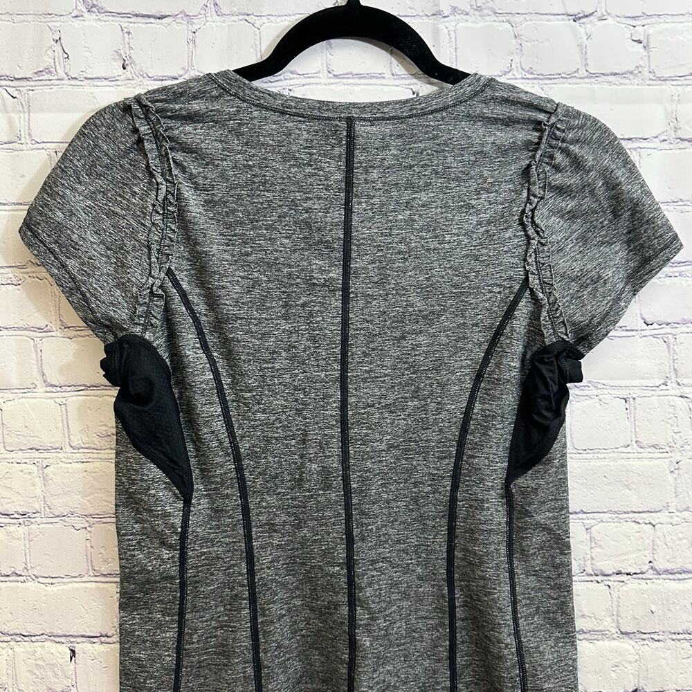 Lululemon Run Full Tilt Short Sleeve Shirt Heathered Black Women's 8 Athletic - Picture 5 of 8